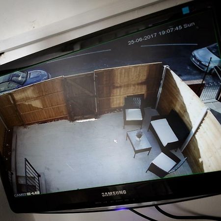 Clifton Bespoke Serviced Apartments リーズ エクステリア 写真