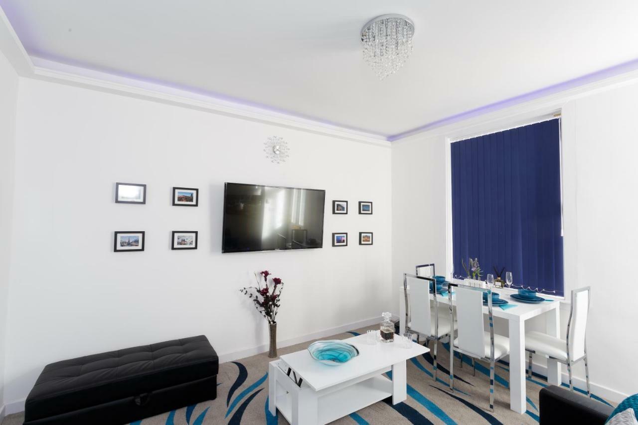 Clifton Bespoke Serviced Apartments リーズ エクステリア 写真